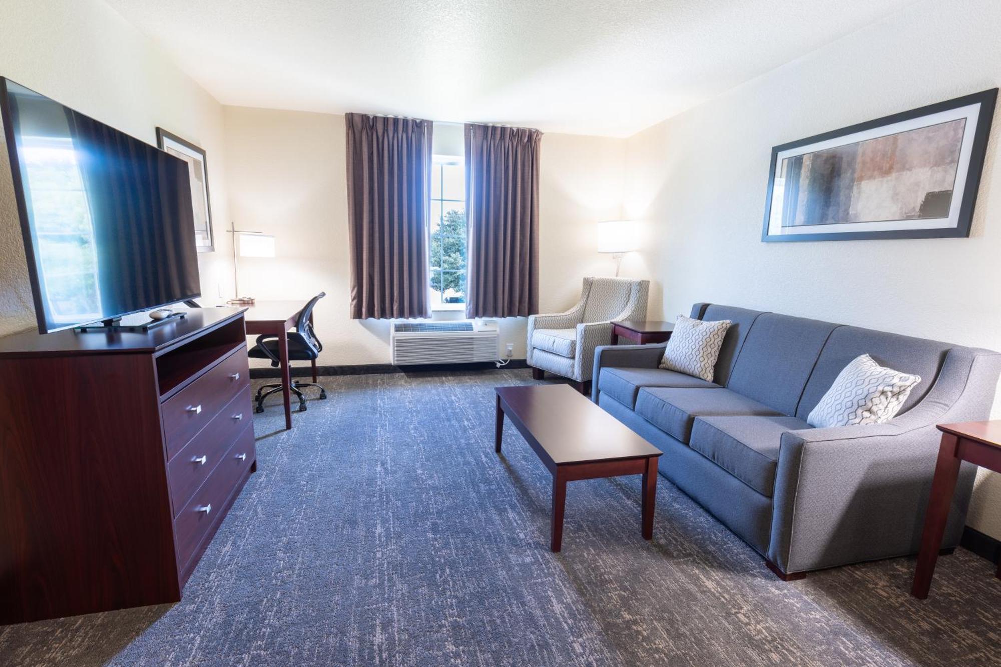 Cobblestone Inn & Suites - Winters Экстерьер фото